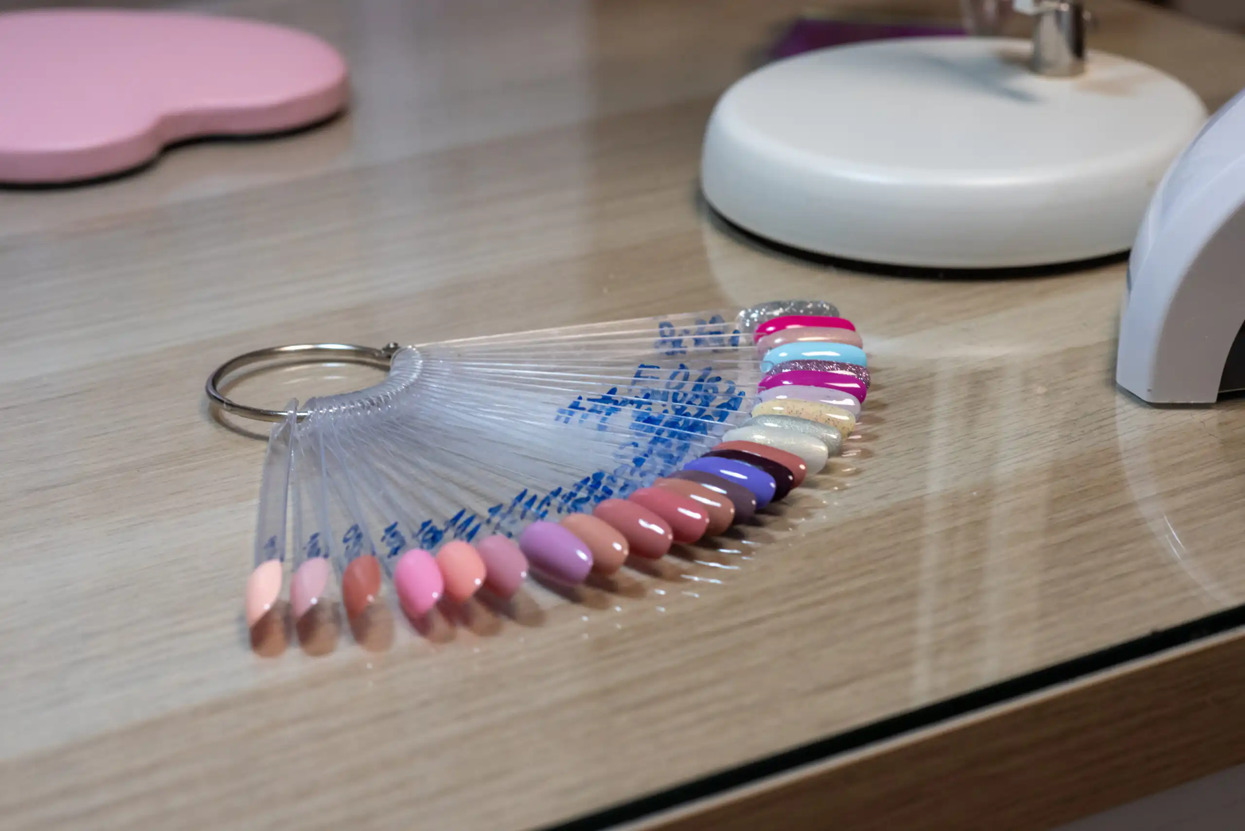 Manikir KTBeauty, decembar 2025 (slika 31)