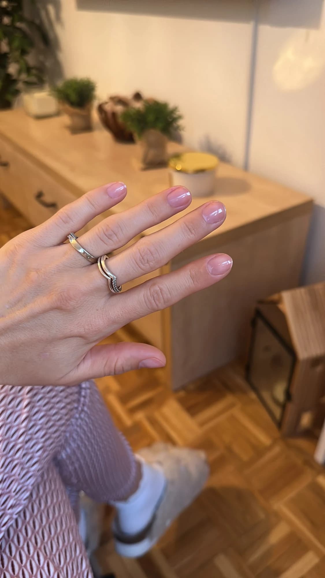 Negovani kratki nokti posle japanskog manikira, bez laka, KTBeauty Novi Sad